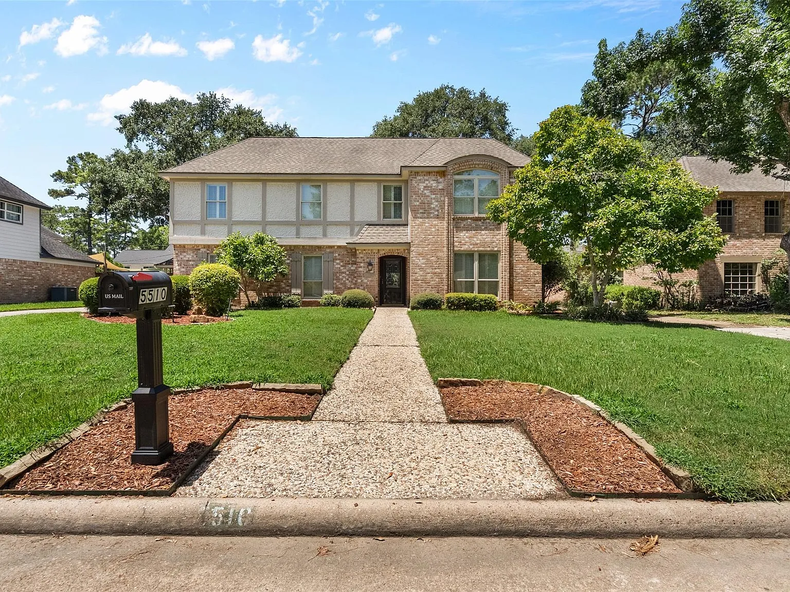 Houston, TX 77066 | 4 beds | 3.5 baths | $350,000